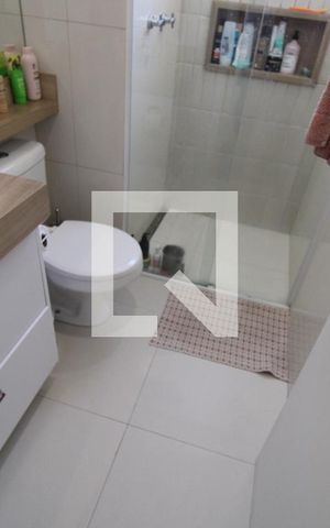 Apartamento à venda com 198m², 4 quartos e 3 vagasBanheiro