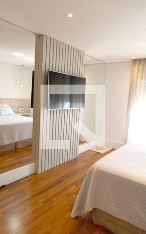 Apartamento à venda com 198m², 4 quartos e 3 vagasSuíte 4