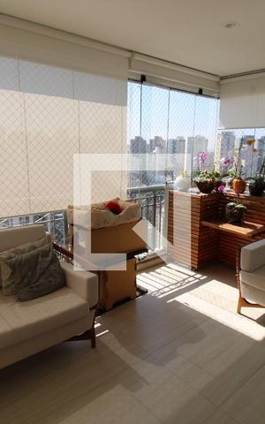 Apartamento à venda com 198m², 4 quartos e 3 vagasVaranda da Sala