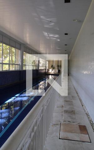 Apartamento à venda com 198m², 4 quartos e 3 vagasPiscina Coberta
