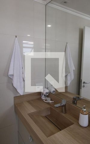 Apartamento à venda com 198m², 4 quartos e 3 vagasBanheiro da Suíte 2