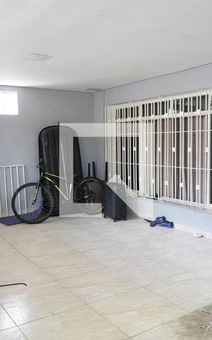 Casa à venda com 270m², 3 quartos e 3 vagasGaragem