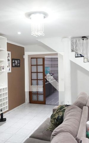 Casa à venda com 270m², 3 quartos e 3 vagasSala