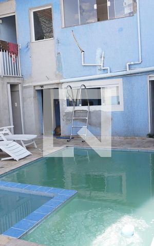 Casa à venda com 270m², 3 quartos e 3 vagasPiscina