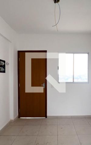 Apartamento para alugar com 39m², 2 quartos e sem vaga Apartamento para alugar com 39m², 2 quartos e sem vagaSala e cozinha