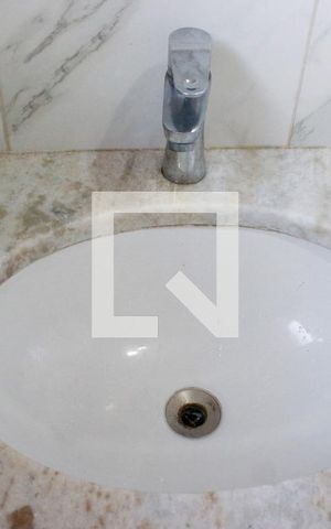 Casa à venda com 150m², 2 quartos e 2 vagas Casa à venda com 150m², 2 quartos e 2 vagasBanheiro 1