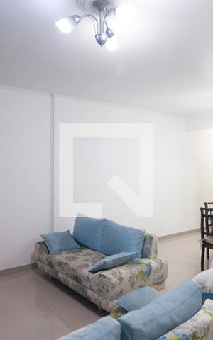 Apartamento à venda com 87m², 2 quartos e sem vaga Apartamento à venda com 87m², 2 quartos e sem vagaSala