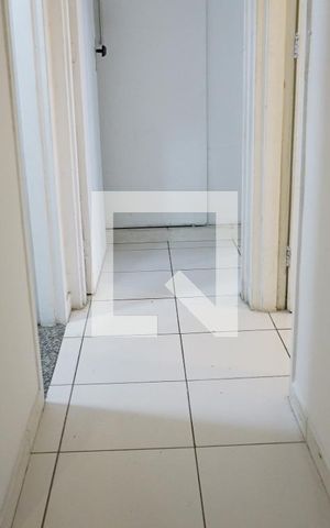 Apartamento à venda com 71m², 2 quartos e 1 vagaHall Quartos