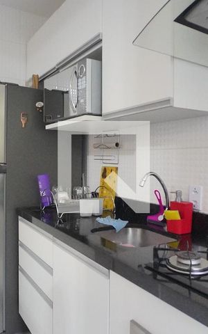 Apartamento à venda com 48m², 2 quartos e 1 vaga Apartamento à venda com 48m², 2 quartos e 1 vagaCozinha