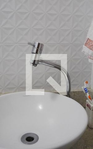Apartamento à venda com 48m², 2 quartos e 1 vaga Apartamento à venda com 48m², 2 quartos e 1 vagaBanheiro - torneira