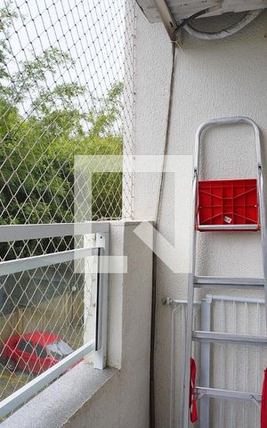 Apartamento à venda com 48m², 2 quartos e 1 vaga Apartamento à venda com 48m², 2 quartos e 1 vagaVaranda