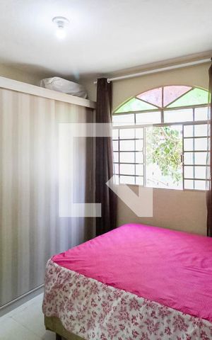 Casa à venda com 244m², 3 quartos e 2 vagas Casa à venda com 244m², 3 quartos e 2 vagasCasa 1 - Quarto 3