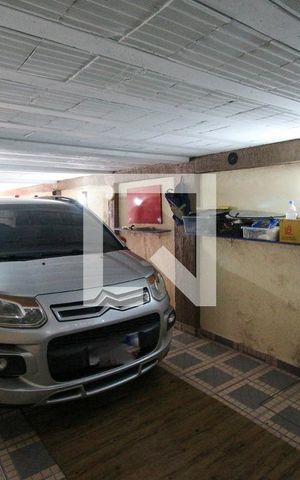 Casa para alugar com 450m², 3 quartos e 6 vagas Casa para alugar com 450m², 3 quartos e 6 vagasGaragem