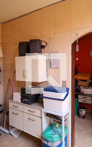 Casa para alugar com 450m², 3 quartos e 6 vagas Casa para alugar com 450m², 3 quartos e 6 vagasÁrea de Serviço