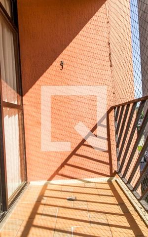 Apartamento para alugar com 80m², 3 quartos e 2 vagas Apartamento para alugar com 80m², 3 quartos e 2 vagasVaranda