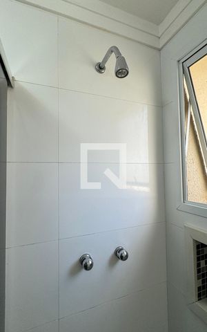 Apartamento para alugar com 85m², 3 quartos e 2 vagasBanheiro Corredor