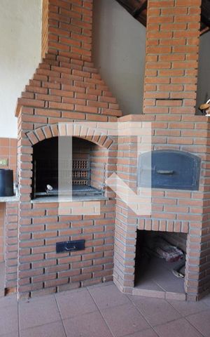 Casa à venda com 648m², 3 quartos e 4 vagasChurrasqueira