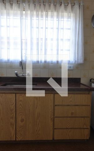 Casa à venda com 648m², 3 quartos e 4 vagasCozinha
