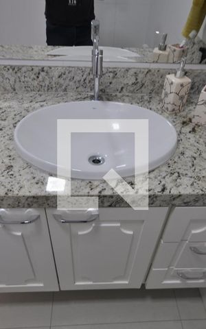 Casa à venda com 648m², 3 quartos e 4 vagasBanheiro do Quarto Suíte