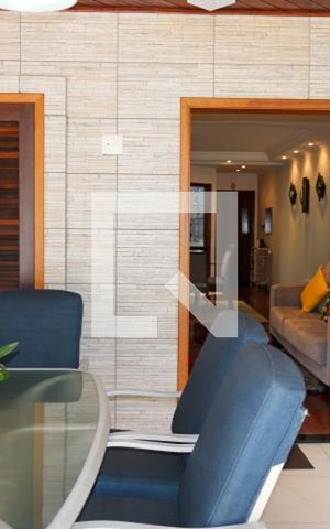 Apartamento à venda com 168m², 3 quartos e 2 vagas Apartamento à venda com 168m², 3 quartos e 2 vagasVaranda Gourmet