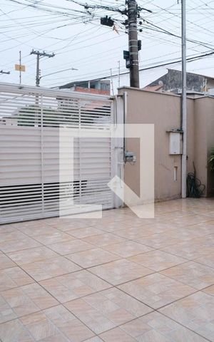 Casa à venda com 119m², 3 quartos e 3 vagas Casa à venda com 119m², 3 quartos e 3 vagasGaragem