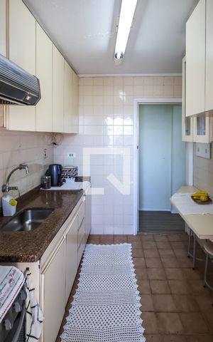 Apartamento à venda com 58m², 2 quartos e 1 vaga Apartamento à venda com 58m², 2 quartos e 1 vagaCozinha