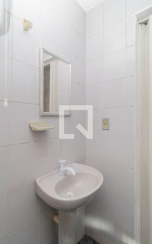 Apartamento à venda com 36m², 1 quarto e 1 vaga Apartamento à venda com 36m², 1 quarto e 1 vagaBanheiro