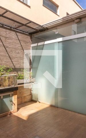 Apartamento para alugar com 216m², 3 quartos e 2 vagas Apartamento para alugar com 216m², 3 quartos e 2 vagasÁrea externa