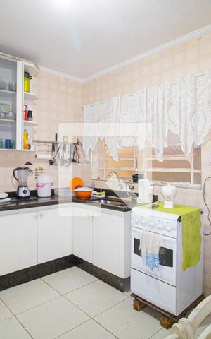 Casa à venda com 200m², 4 quartos e 2 vagasCozinha