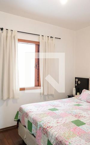 Casa à venda com 360m², 4 quartos e 3 vagasSuíte 1