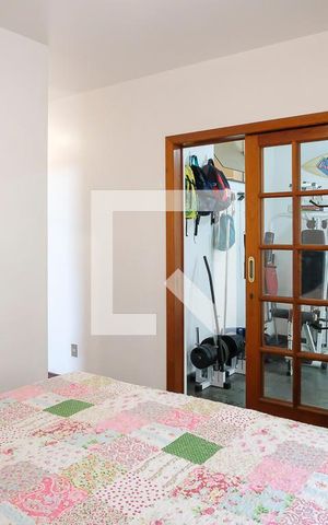 Casa à venda com 360m², 4 quartos e 3 vagasSuíte 1