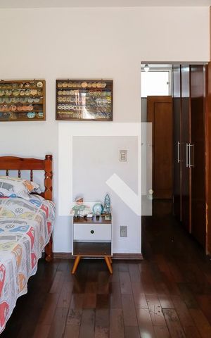 Casa à venda com 360m², 4 quartos e 3 vagasSuíte 3