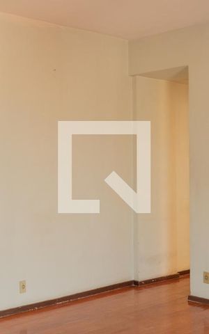Apartamento à venda com 97m², 2 quartos e 2 vagas Apartamento à venda com 97m², 2 quartos e 2 vagasSala