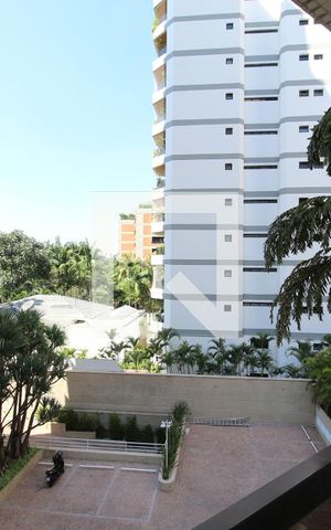 Apartamento à venda com 210m², 4 quartos e 3 vagasVista da Suíte 3