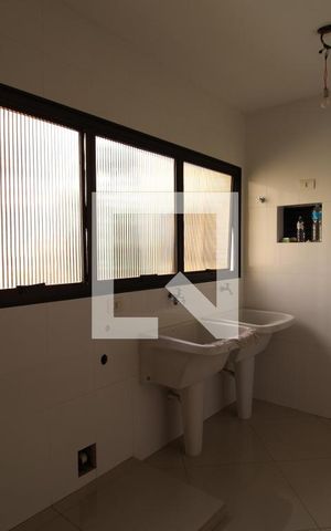 Apartamento à venda com 210m², 4 quartos e 3 vagasÁrea de Serviço