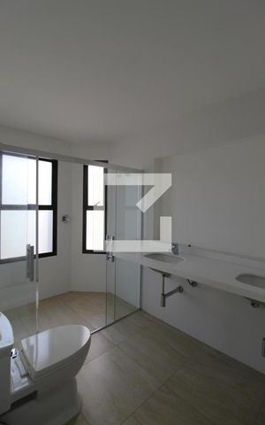 Apartamento à venda com 210m², 4 quartos e 3 vagasBanheiro da Suíte 3