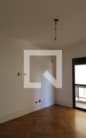 Apartamento à venda com 210m², 4 quartos e 3 vagasQuarto 3 - Suíte