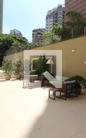 Apartamento à venda com 210m², 4 quartos e 3 vagasÁrea Comum - Lazer
