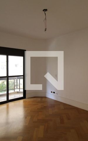 Apartamento à venda com 210m², 4 quartos e 3 vagasQuarto 3 - Suíte