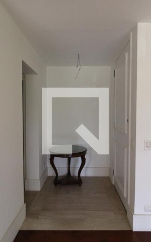Apartamento à venda com 210m², 4 quartos e 3 vagasSala