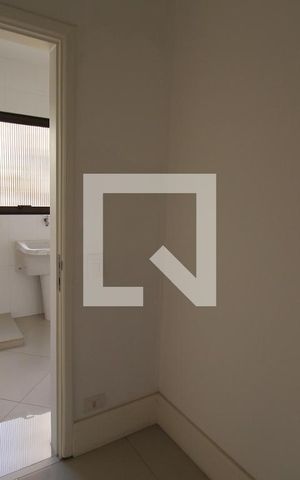 Apartamento à venda com 210m², 4 quartos e 3 vagasQuarto de Serviço