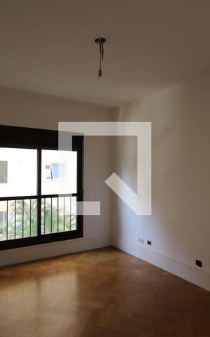 Apartamento à venda com 210m², 4 quartos e 3 vagasQuarto 2 - Suíte