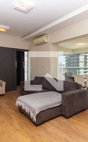 Apartamento à venda com 152m², 2 quartos e 2 vagas Apartamento à venda com 152m², 2 quartos e 2 vagasSala