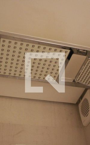 Apartamento à venda com 34m², 2 quartos e sem vagaBanheiro