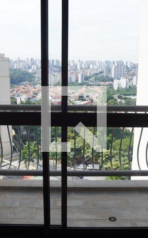 Apartamento para alugar com 84m², 2 quartos e 1 vagaVaranda