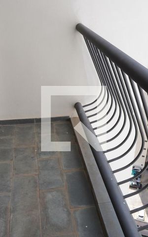 Apartamento para alugar com 84m², 2 quartos e 1 vagaVaranda