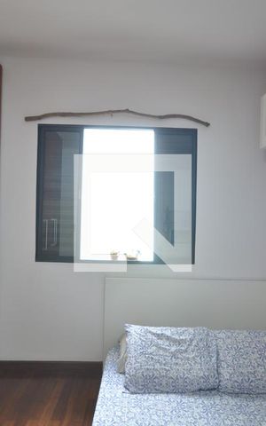 Casa de condomínio à venda com 200m², 3 quartos e 3 vagasQuarto 2