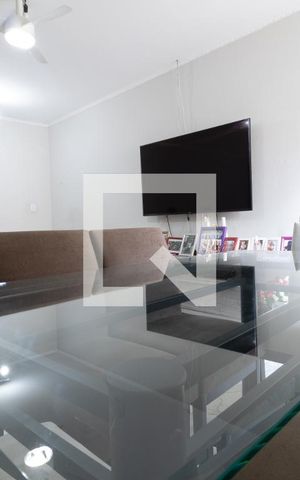 Casa à venda com 100m², 2 quartos e 1 vagaSala