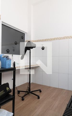 Casa à venda com 100m², 2 quartos e 1 vagaSala inferior