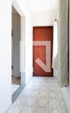 Casa à venda com 100m², 2 quartos e 1 vagaÁrea de Serviço